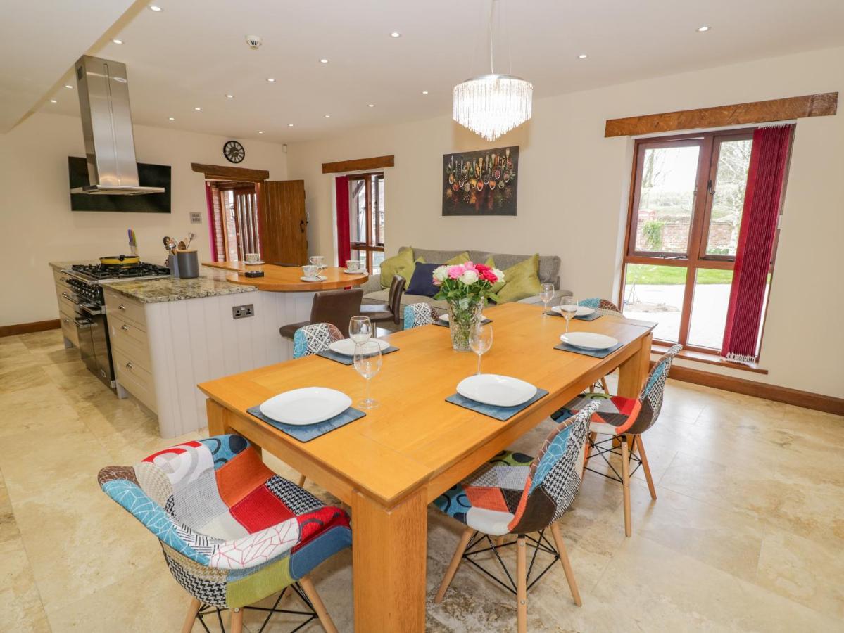 Villa The Stables Stourbridge Esterno foto